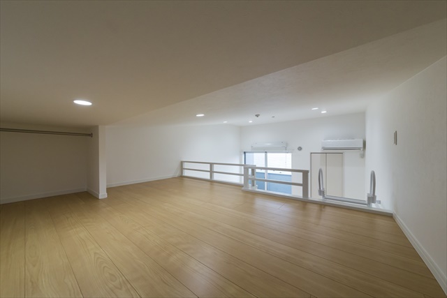 ＥＰＯ園生メゾン2階 リビング