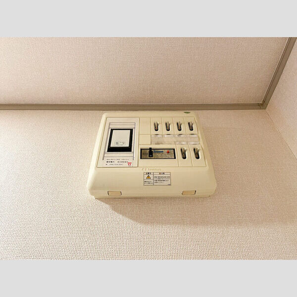 アピエ　壱番館/弐番館壱番館205号室 同建物別部屋の参考画像