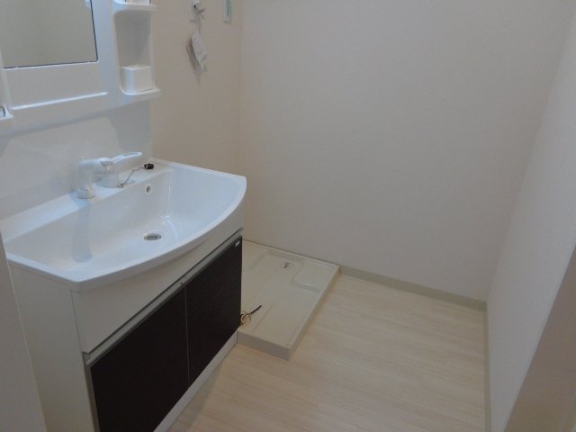 ガーデンコート・Ｎ 洗髪洗面化粧台