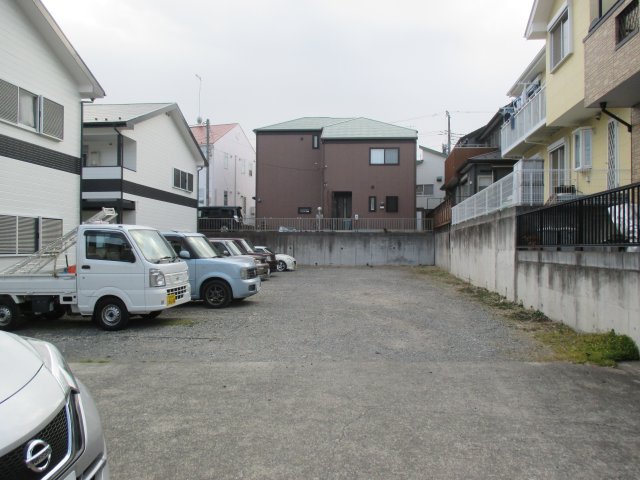 グリーンサイドＤ棟 駐車場