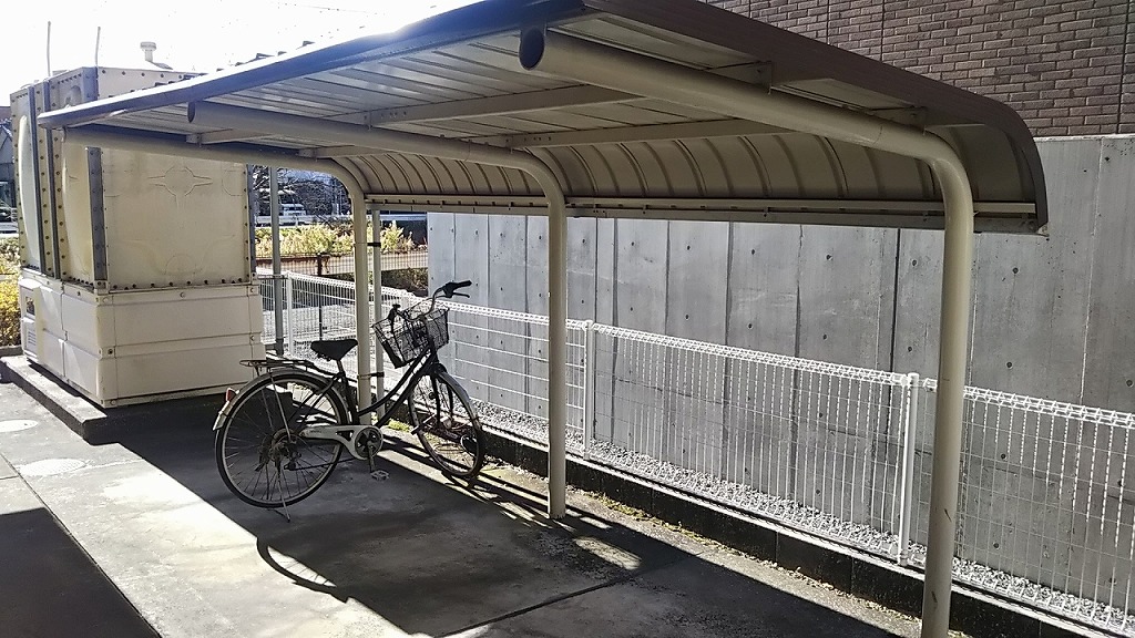 レオパレスドミール大和105号室 駐輪場