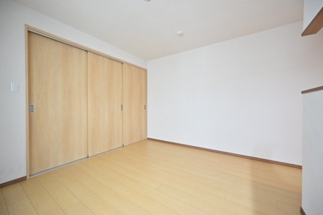 ＣＥＮＴＲＡＬ　ＧＡＲＤＥＮ　ＲＥＳＩＤＥＮＣＥ　ＴＯＫＹＯ1階 リビング