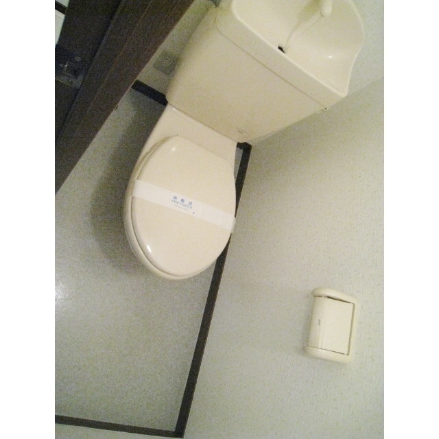 アンプルール フェール コート 内観