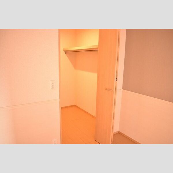 プリムヴェール　十五番館 ウォークインクローゼット