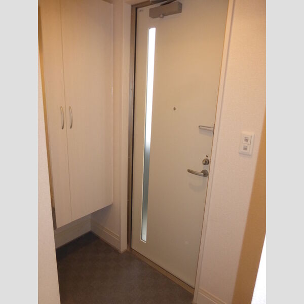 S.エテルネル 玄関