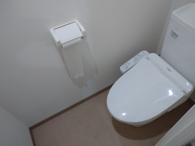 アセットホーム横浜201号室 トイレ