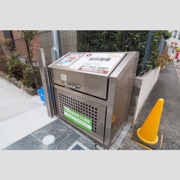 リゾラパレス 敷地内ごみ置き場