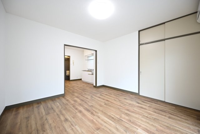 ヒズ・コープ1階 部屋その他