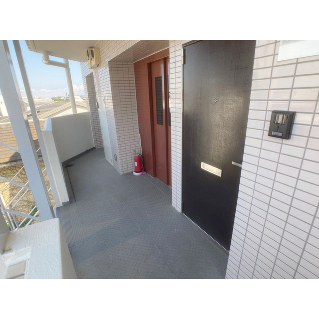ロイヤルコート大岡山402号室 玄関