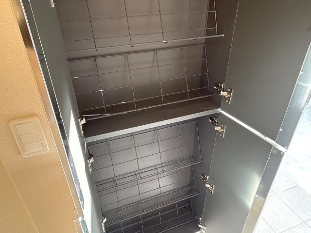 ホクレア202号室 収納