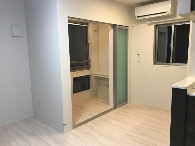 ガーデンロッジ リビング