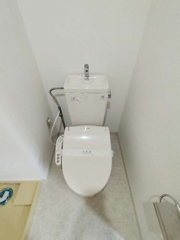 コンフォート弐番館1階 トイレ