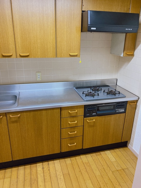 ラ・クラッセ西寺尾0801号室 キッチン