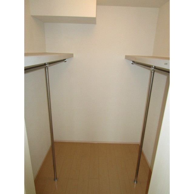 シャルマン 内観