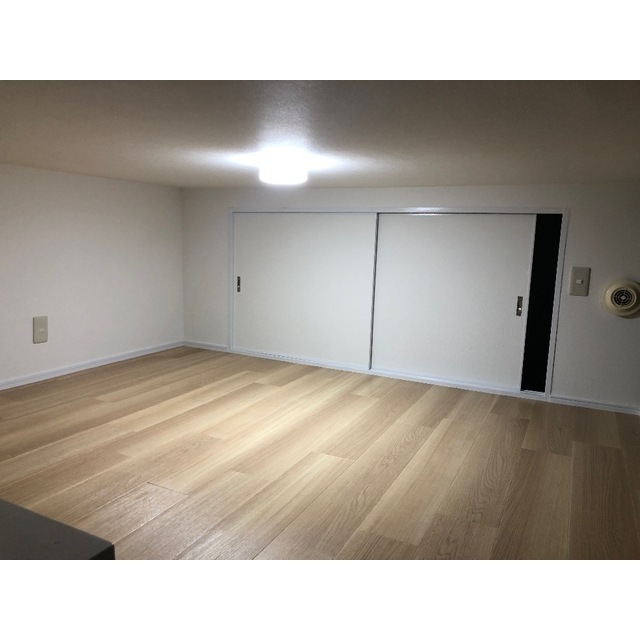 クレマチス106号室 リビング