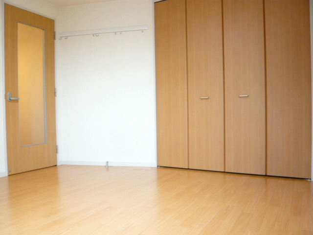 グランシャリオ（桜丘）0201号室 洋室