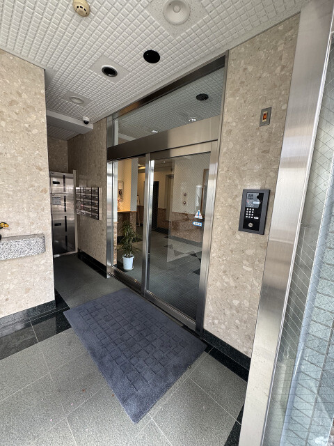 ピスタ２１ エントランス