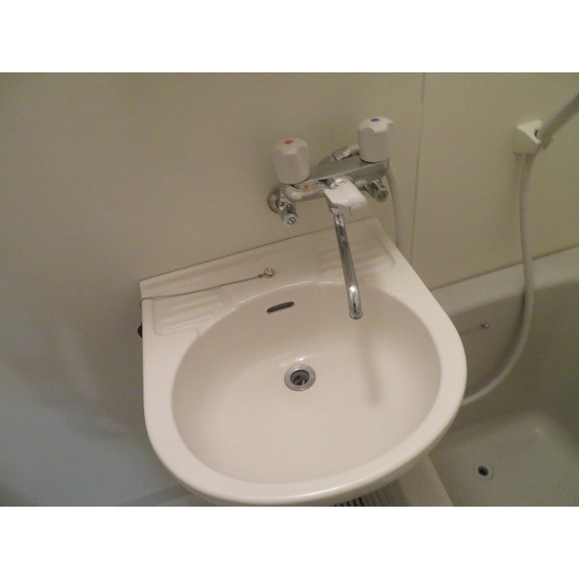 グレースコートＡ棟A102号室 内観