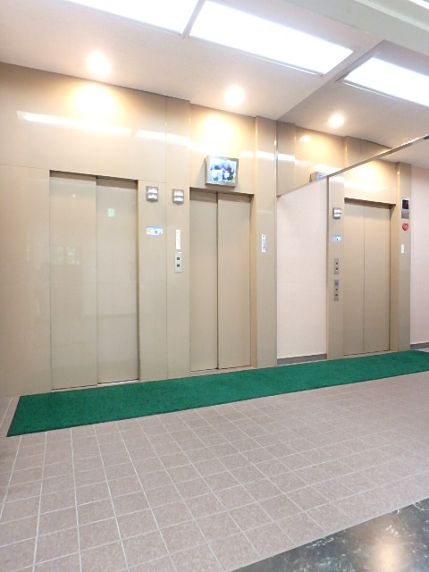 リズムタワーⅡ21階 ◆防犯カメラ・液晶の付いたエレベーター3基◆