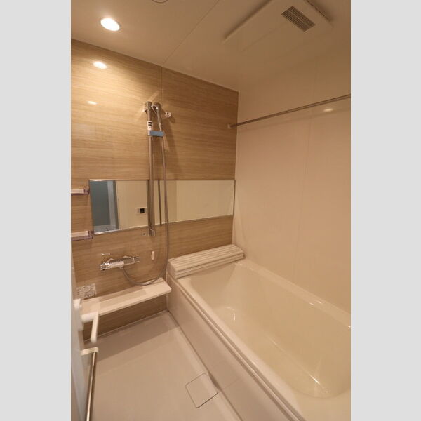 マルシェル館浦和美園205号室 同建物別部屋の参考画像