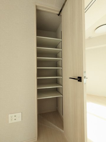 アルティザ自由が丘 収納