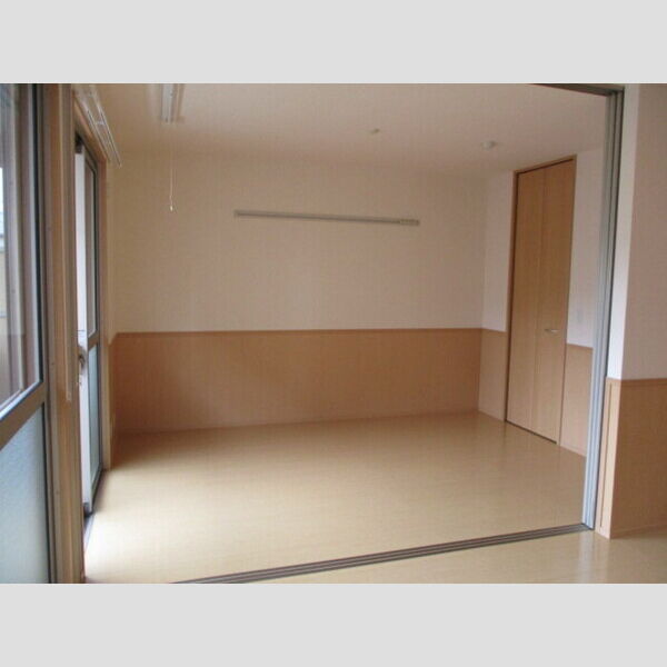 サンシャイン　Ⅱ105号室 洋室　6帖