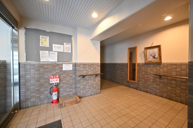 Ｓ・フラット吉祥寺3階 エントランス