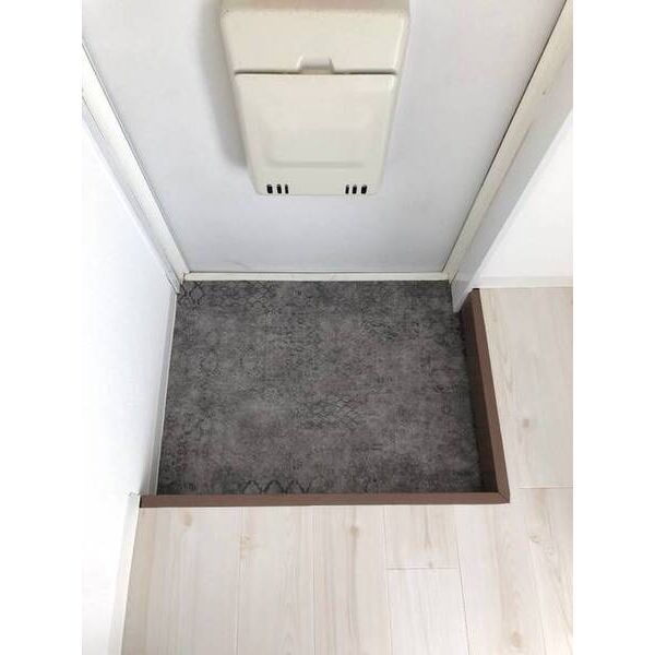 ロフティスピング鎌ヶ谷0101号室 玄関