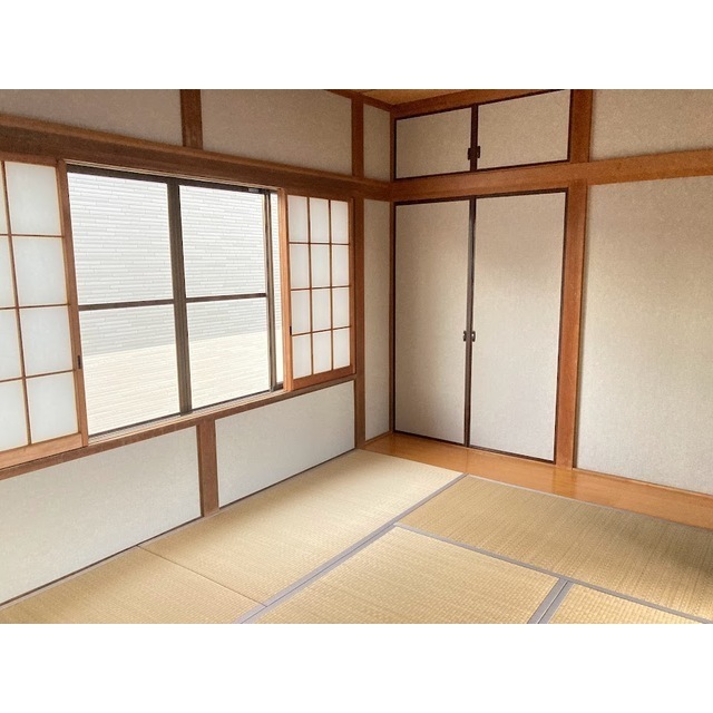 松林貸家1号室 内観