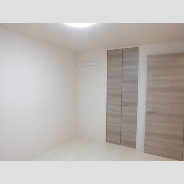 アリエッタ102号室 洋室6.2帖