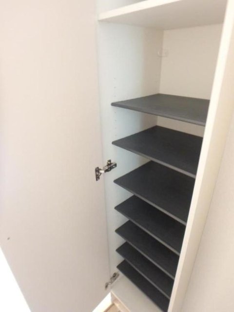 ポールフラッグ木場 靴入