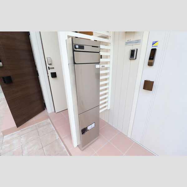 クッカ102号室 専用宅配BOX