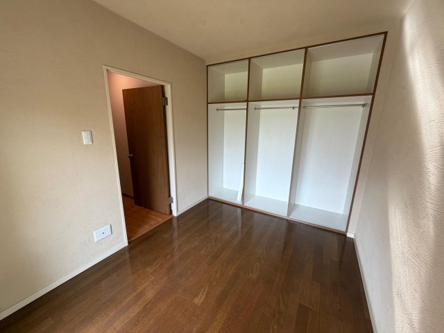 森の里セントラルビューハイツ クローゼット収納（全室あり）