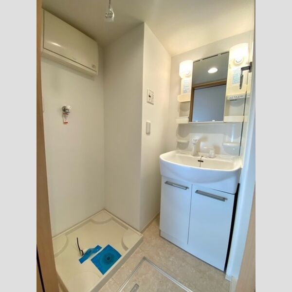 Le repos 302号室　洗面所