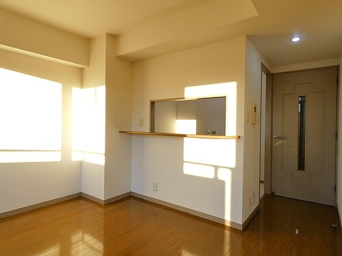 ライオンズプラザ松戸中央公園 ダイニング　別角度