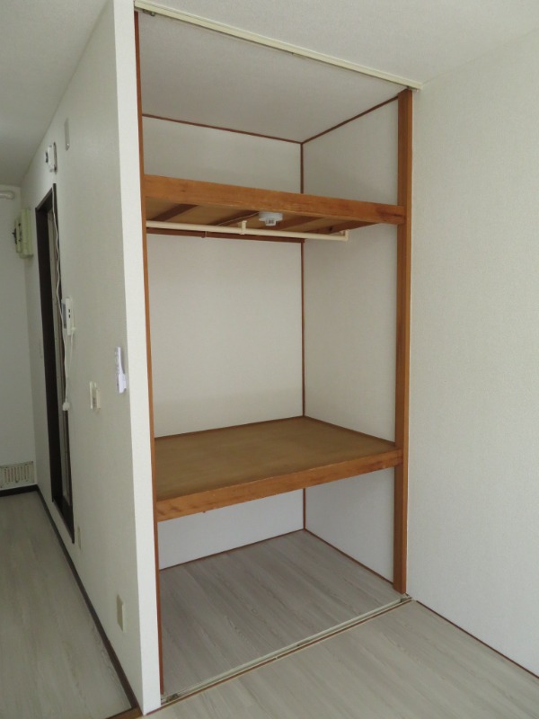 サンヒルズ栗山 ※別号室の写真となります。現況優先です。