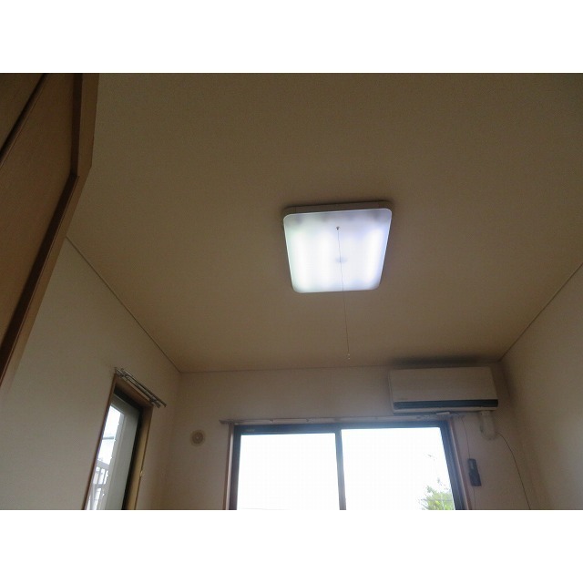 コラゾン0402号室 居室照明