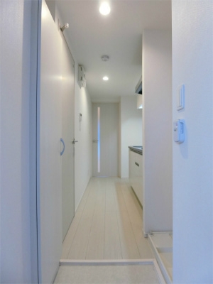 リブリ・鶴見市場 玄関