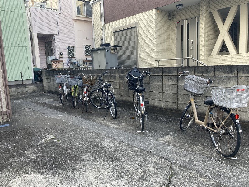 コーポ佐伯 駐輪場