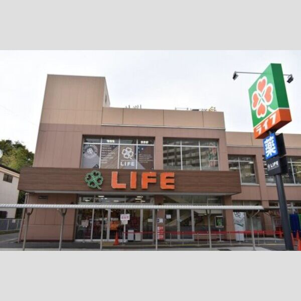 ポワンデュジュール 【スーパー】ライフ 東向島店まで274m