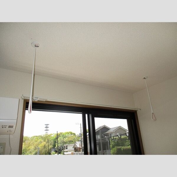 セジュール菊間 室内物干し