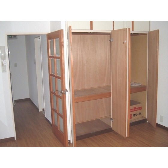 ヴルグ本町 内観