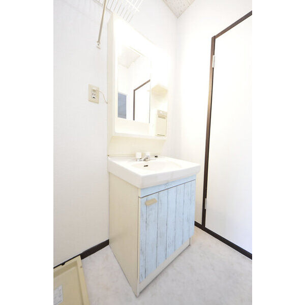 ハイツシルフィード 洗面