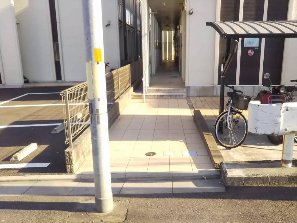 レオネクストフレールⅠ105号室 自転車置き場