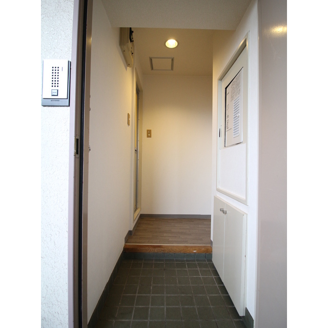プレール本駒込 玄関