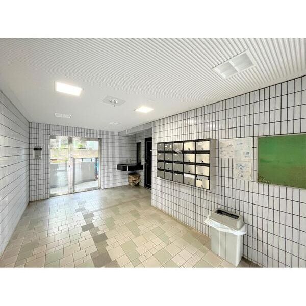 エスポワール南浦和203号室 エントランス