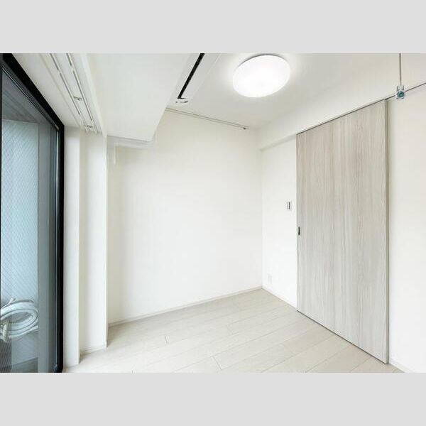 S-RESIDENCE駒沢大学駅前701号室 リビング