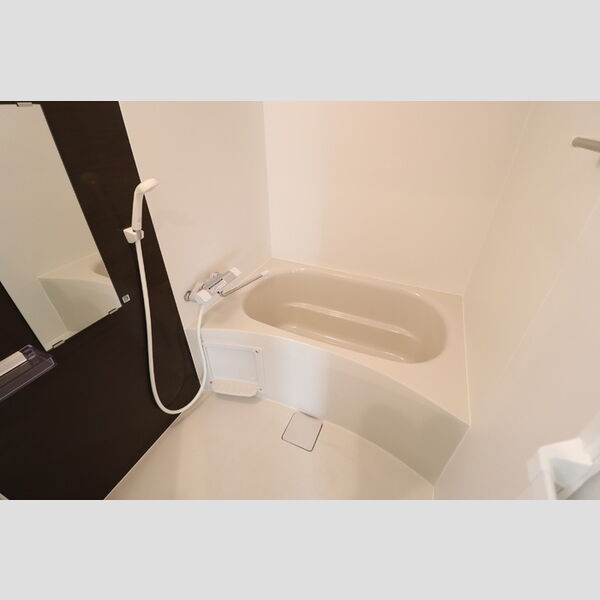 AGREVE501号室 バス