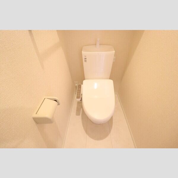 アヴェール205号室 温水洗浄暖房便座