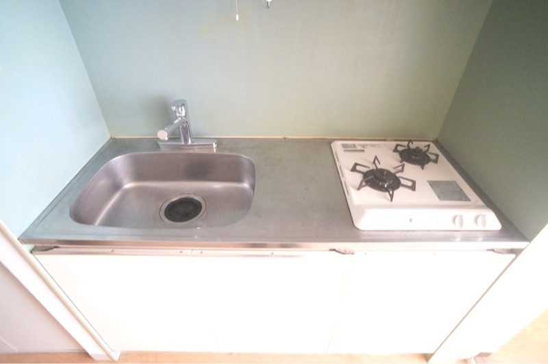 町田リバーサイドハウス4階 ２口ガスシステムキッチン♪